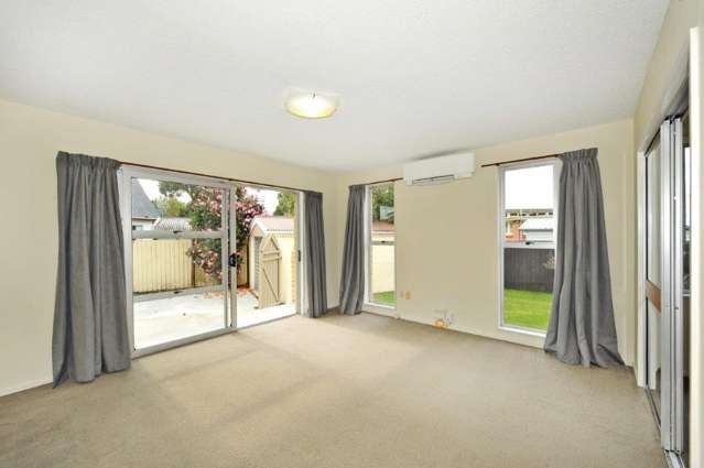 2/6 Bowman Place Sockburn_3