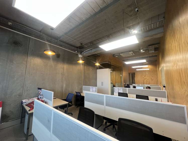 Unit 2/1 Bishop Dunn Place Flat Bush_6