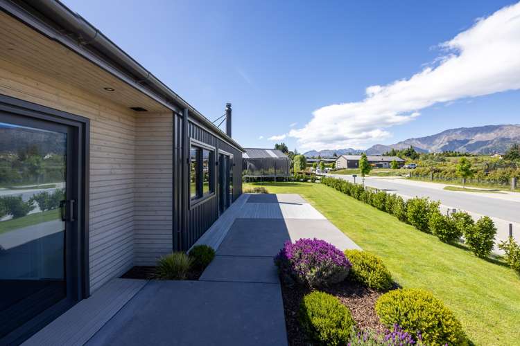 27 Sarges Way Lake Hawea_23