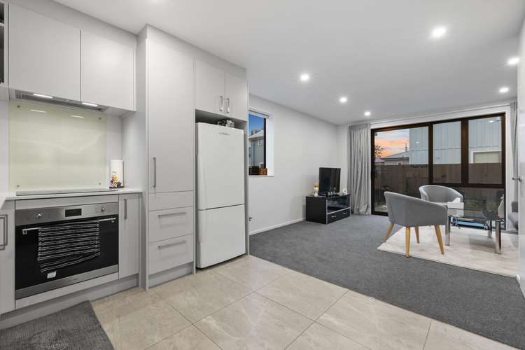 6/19 Hinemoa Street_3