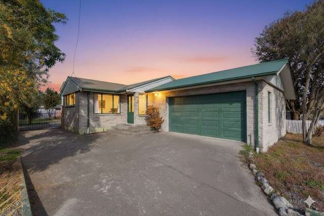Everest Heights - Family Living at Its Best!