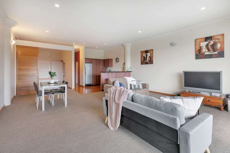 8/147 Quay Street_5