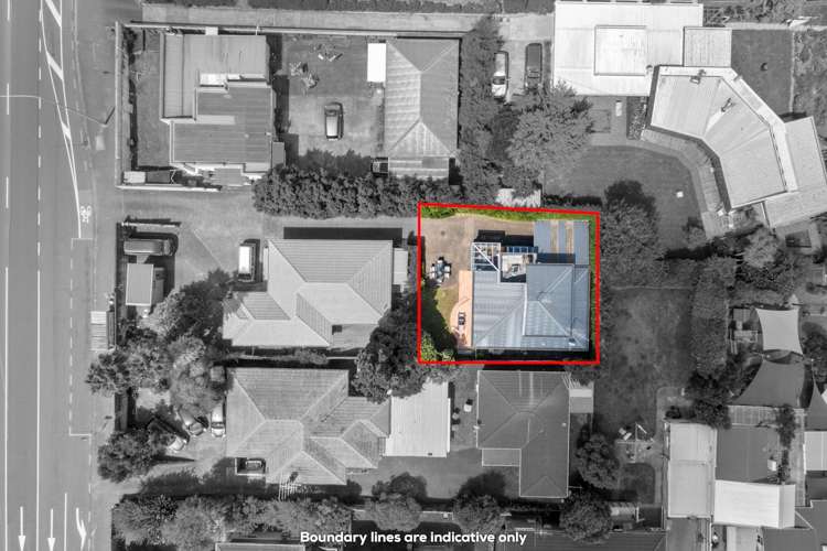 2/14 Taharoto Road Takapuna_13