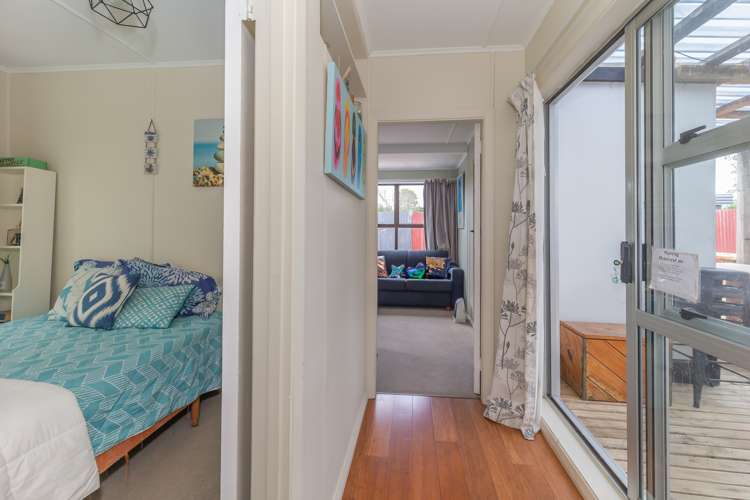 15 Rangitane Street Himatangi Beach_9