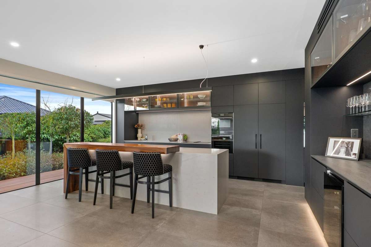6 Hull Crescent_3