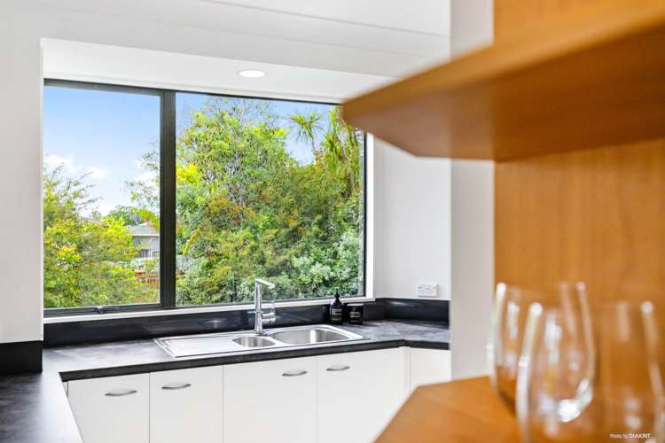 10 Alta Terrace Flat Bush_5