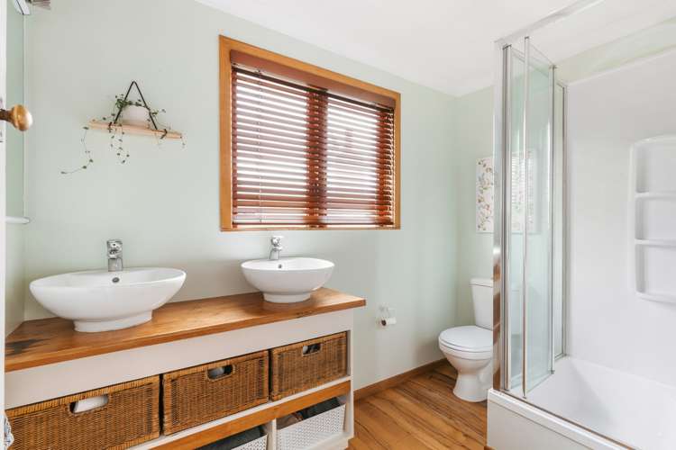 8a Short Street Otumoetai_11