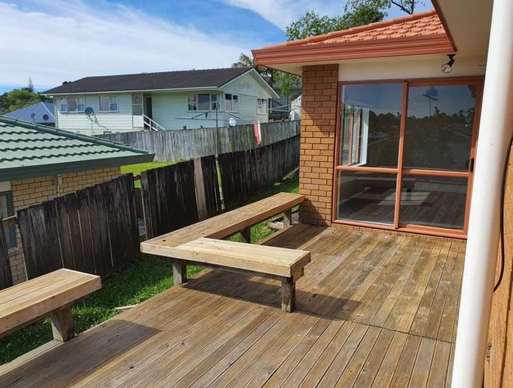 16A Roick Parade Glen Eden_13