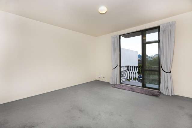 2i/30 Randolph Street Eden Terrace_2