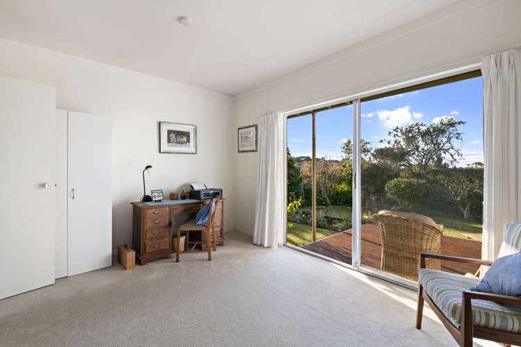 1/47 Eastcliffe Road Castor Bay_15