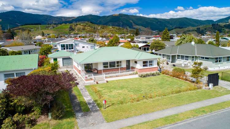 13 Marlowe Street Stoke_1