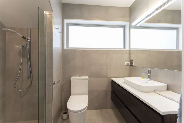 2 Jacksons Road Merivale_23