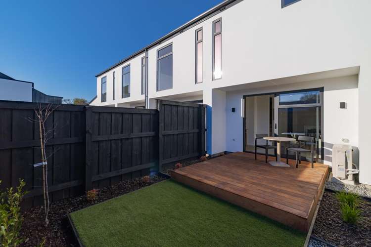 3/232 Geraldine Street Edgeware_12