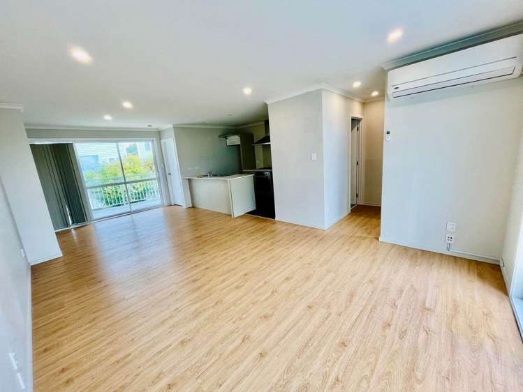 3 Manawatere Way Flat Bush_4