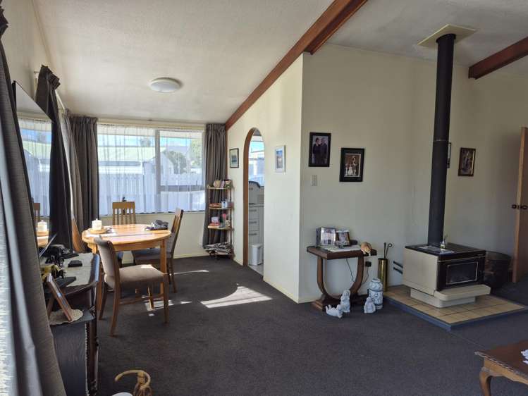 190 Hampden Street Hokitika_9