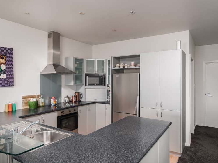 17/90 Customhouse Street Gisborne_6