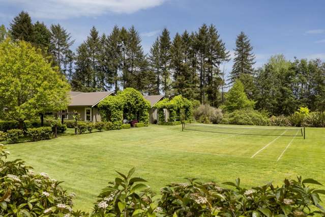 365 Whangamata Road Kinloch_3