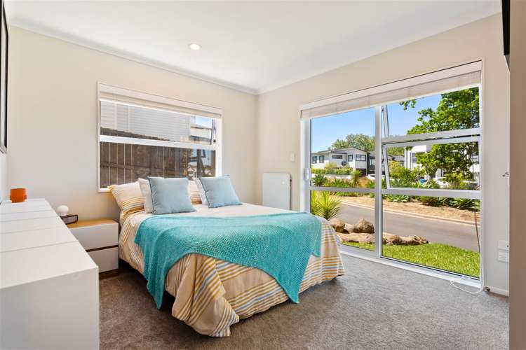 15 Sawyers Lane Silverdale_14