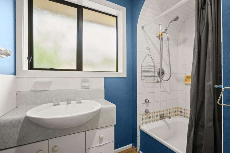 3 Penwood Street Russley_11