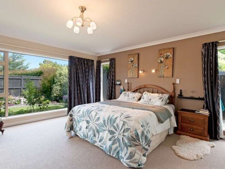 10 Nottinghill Drive Springlands_10