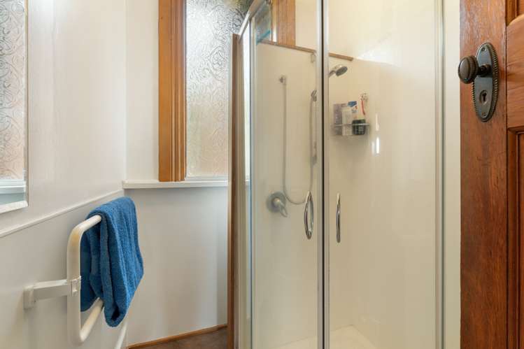 16 Sidey Street Calton Hill_11