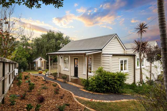 36 West Lynn Road Titirangi_1