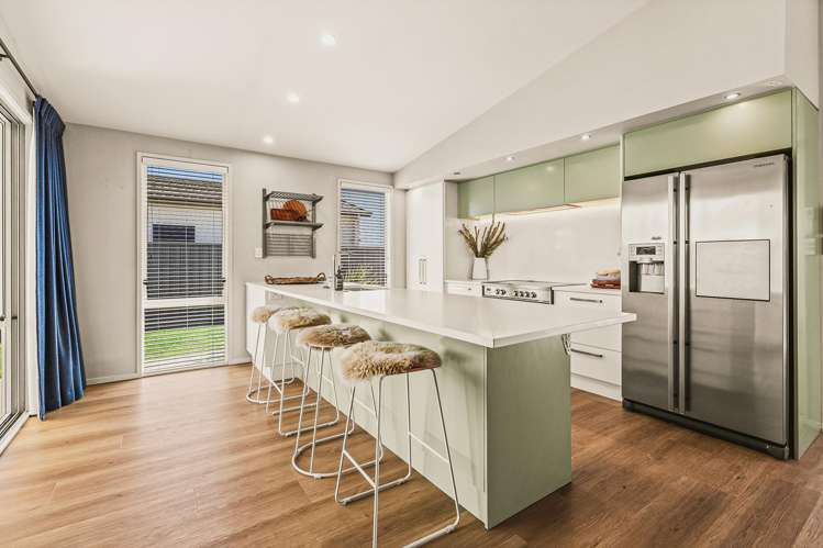 4 Tasman Drive_3