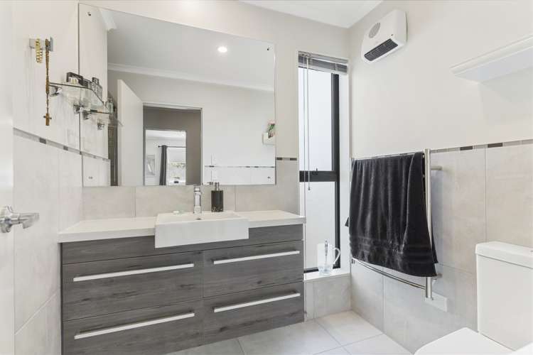 59 Costa Viva Crescent Karaka_12