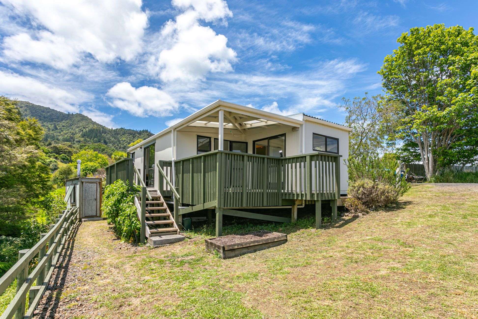 420 Bellville Drive Coromandel ThamesCoromandel Houses for Sale