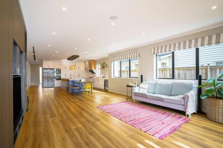 19 Kopuru Road_2