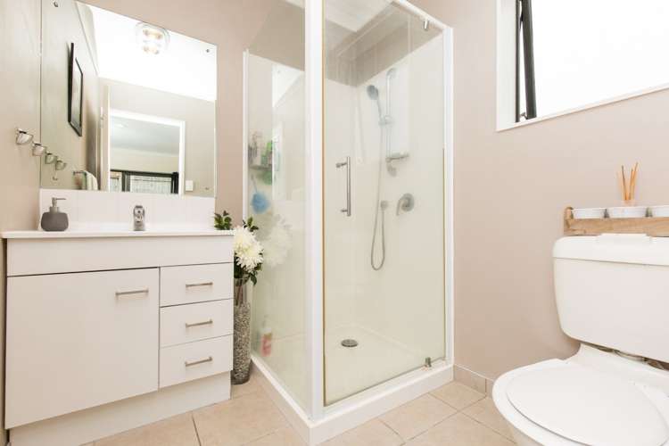 27 Kathleen Reece Place Waiuku_16