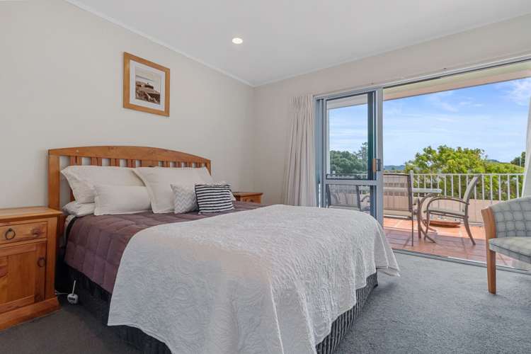 4 Claxton Avenue Pauanui_10