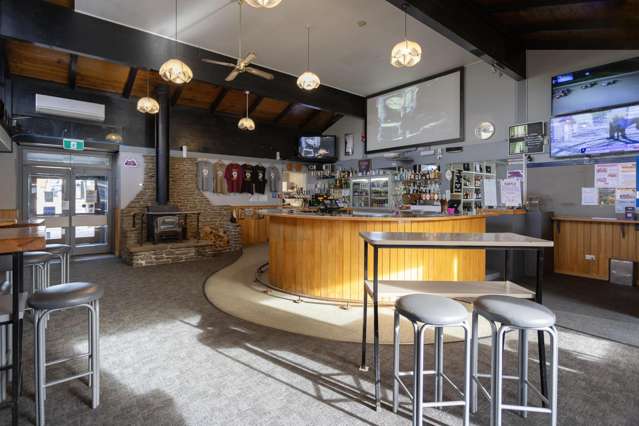 198 Main Road Waikouaiti_4