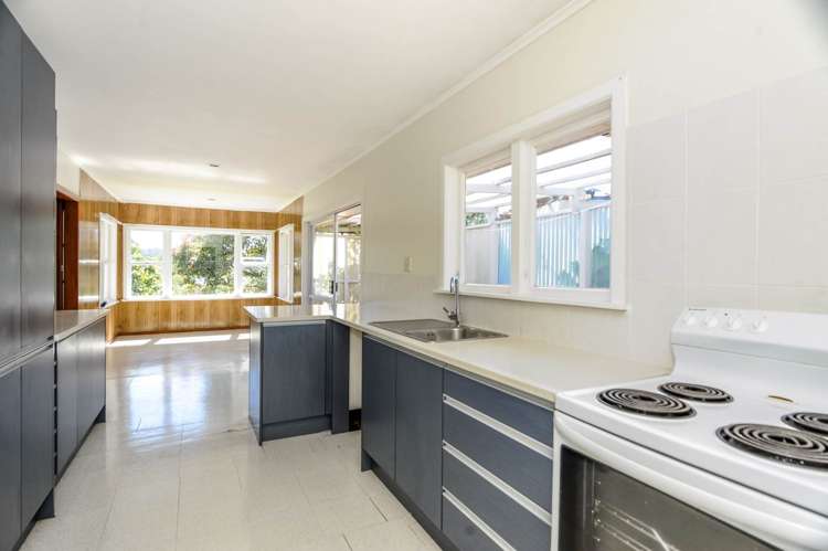 15 Kelkirk Street Kelston_2