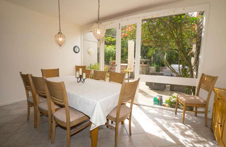 83 Chelsea View Drive Chatswood_11