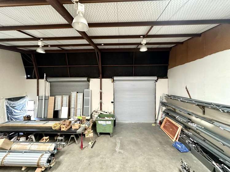 Unit 1, 12 Manuka Street Tauhara_11