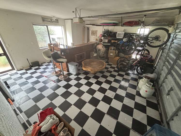 9 Greenvalley Rise Glenfield_9