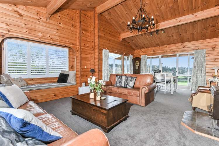 36 Henson Road Whitford_12