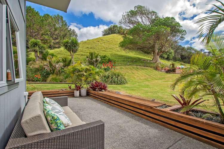 11 Chilcott Road Whananaki_27