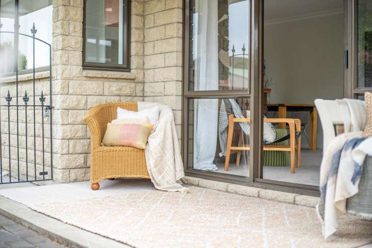 1/52A Aorangi Road Bryndwr_16