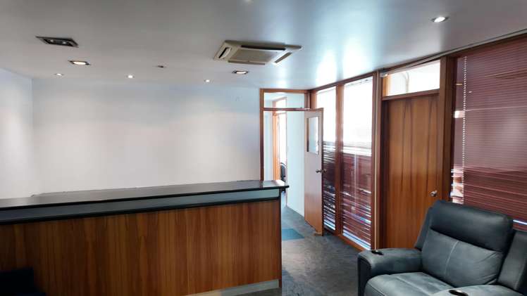 4/4 Freeman Way Manukau_4
