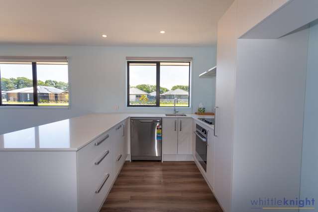 2 Jasmine Street Woodend_4