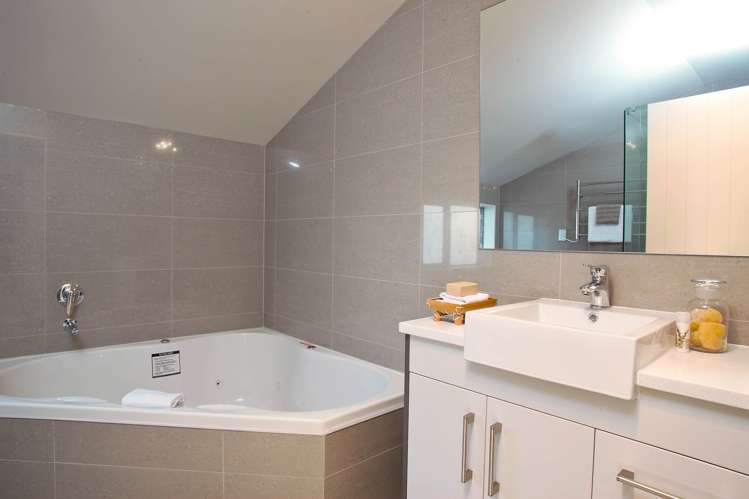 92 Hillsborough Road Hillsborough_22