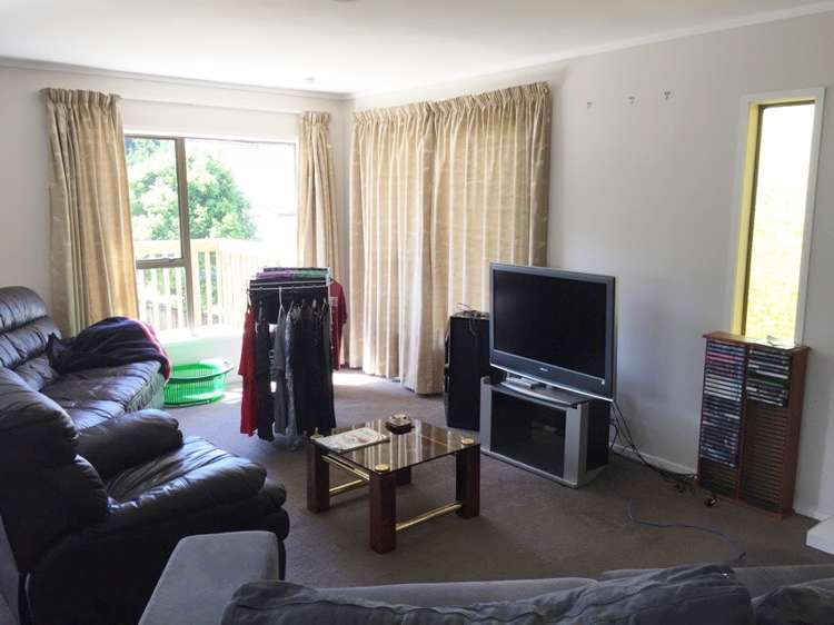 15 Glenvale Place Glenfield West North Shore City Houses for Rent