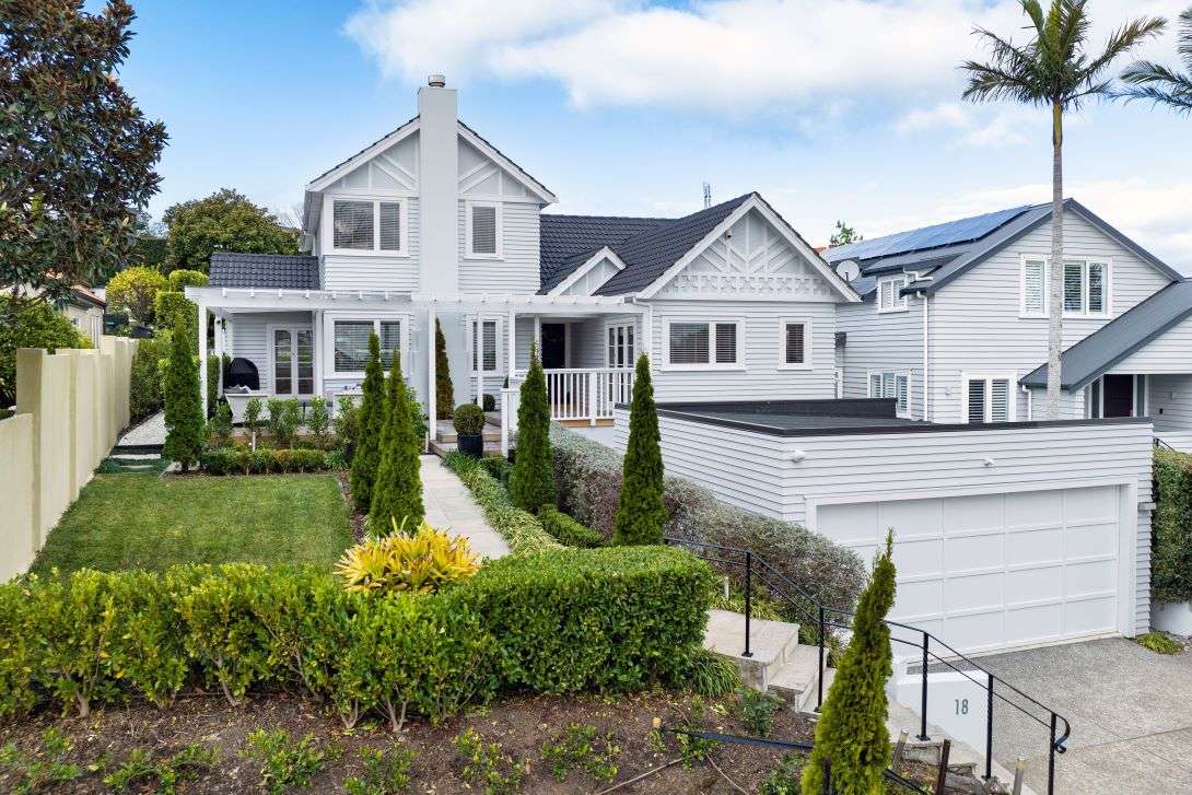 18 Brilliant Street in Saint Heliers