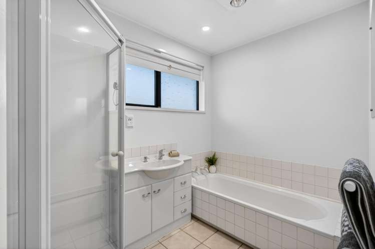 4 Dulcie Place Harewood_15