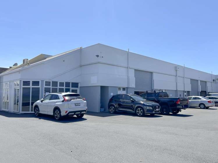 Unit 1, 76 Carr Road Mount Roskill_2