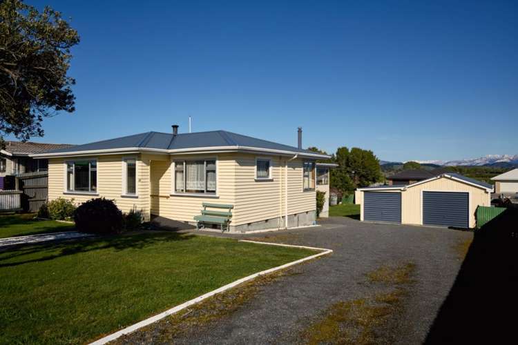 93 Beach Road Kaikoura_1