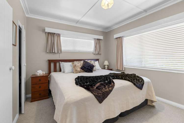 50 Leslie Street Waitara_18