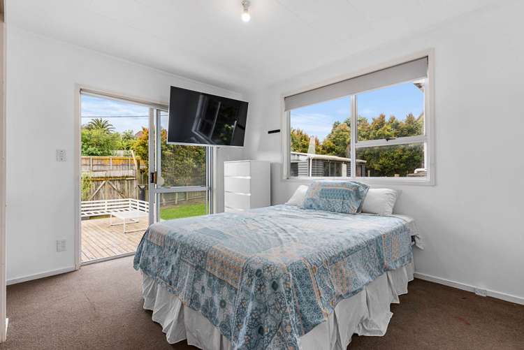 24 Sundown Avenue Manly_10
